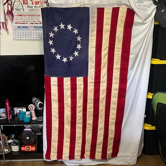 Red and White Betsy Ross Flag Art & Decals